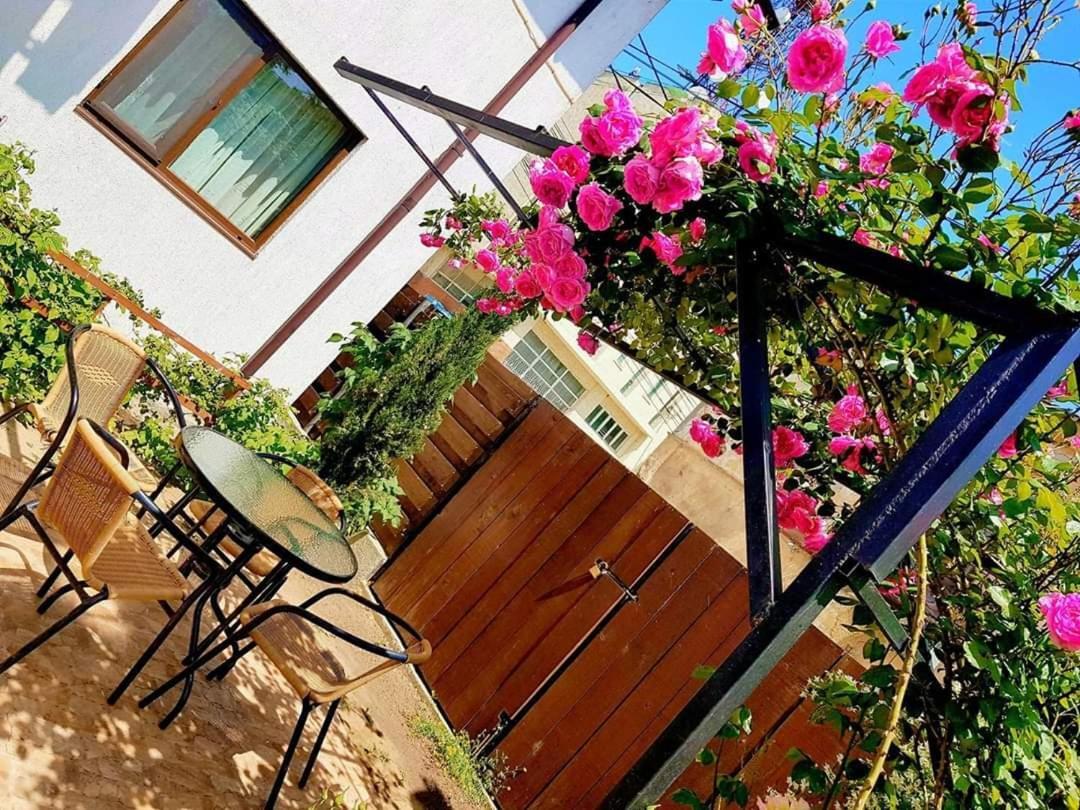Pensiunea Casa Blanca Sulina Esterno foto