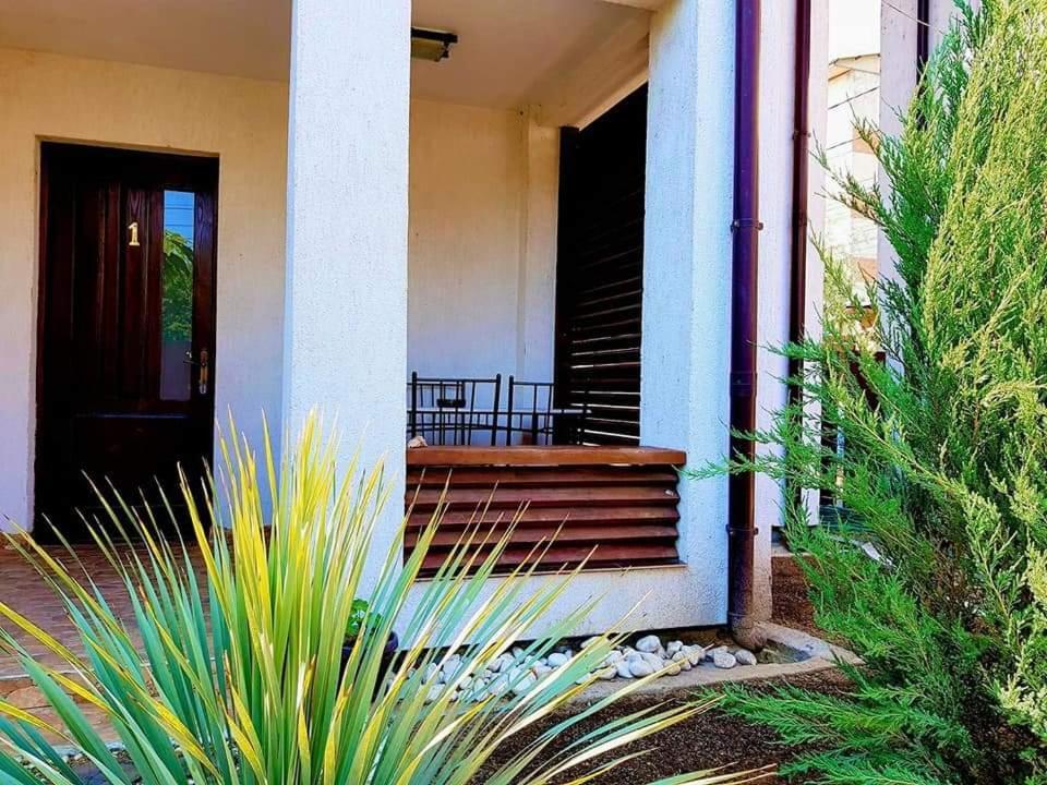 Pensiunea Casa Blanca Sulina Esterno foto